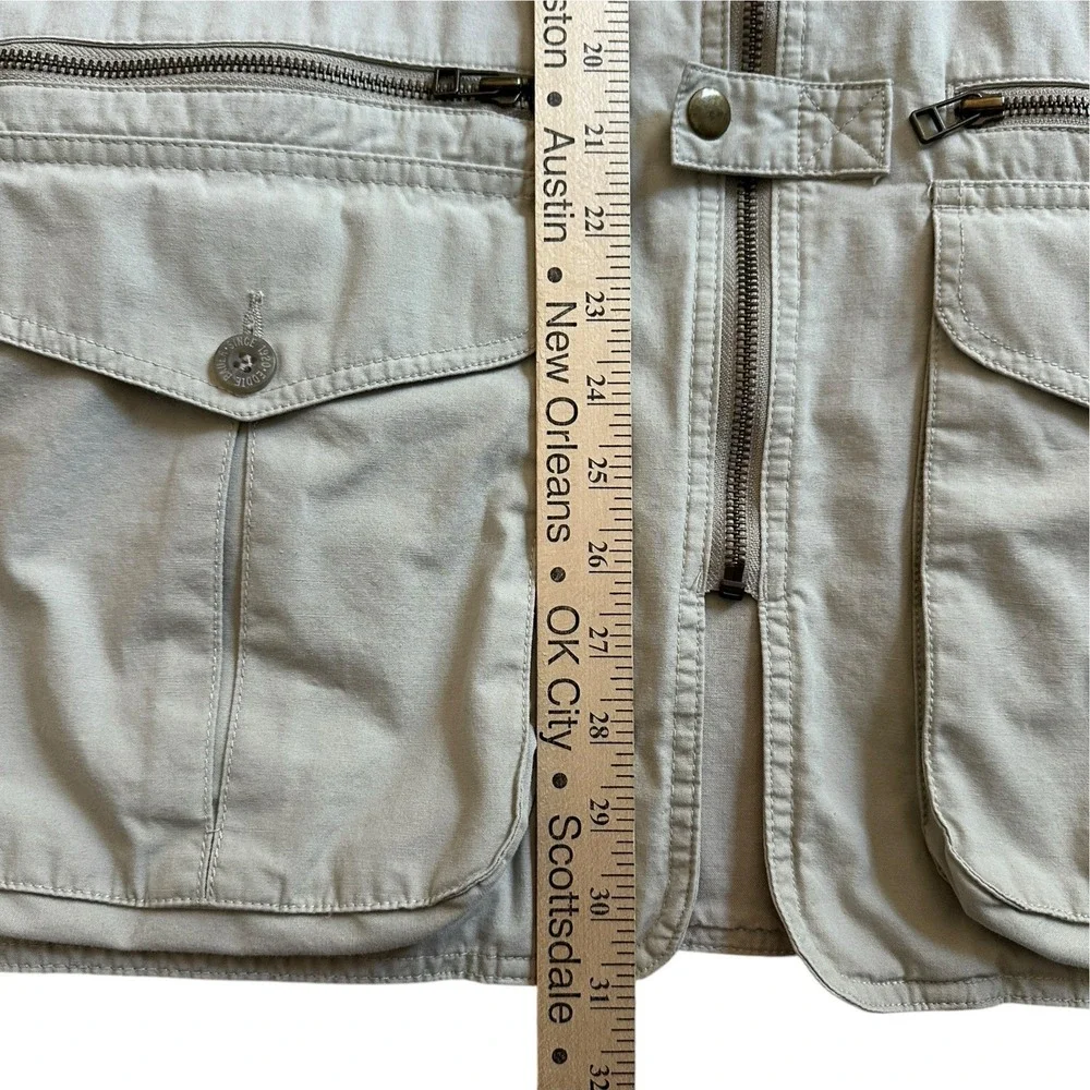 VTG Eddie Bauer Voyager Vest 2919 Men's Size Large Beige 100% Heavyweight Cotton